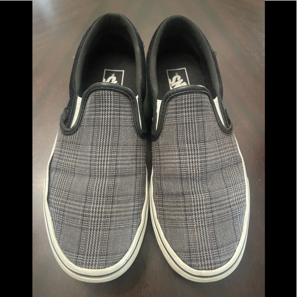 Vans slip ons. Mens size 8 or women’s size 9.5